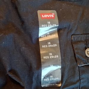 Boys Size 18 Regular Levi's shorts